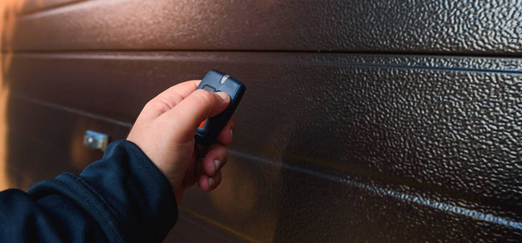 automatic door opener with remote control in Cupertino