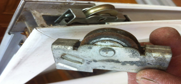 screen door roller repair in Cupertino